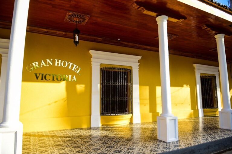 Gran Hotel Victoria - photo 1