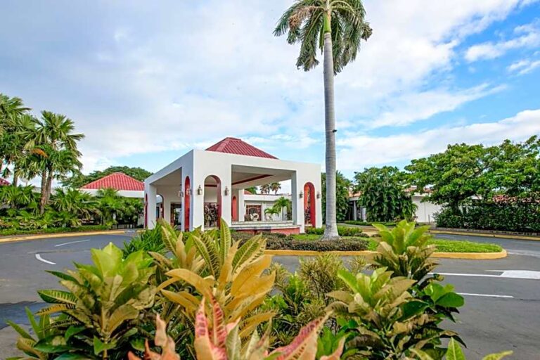 Hotel Globales Camino Real Managua - photo 1