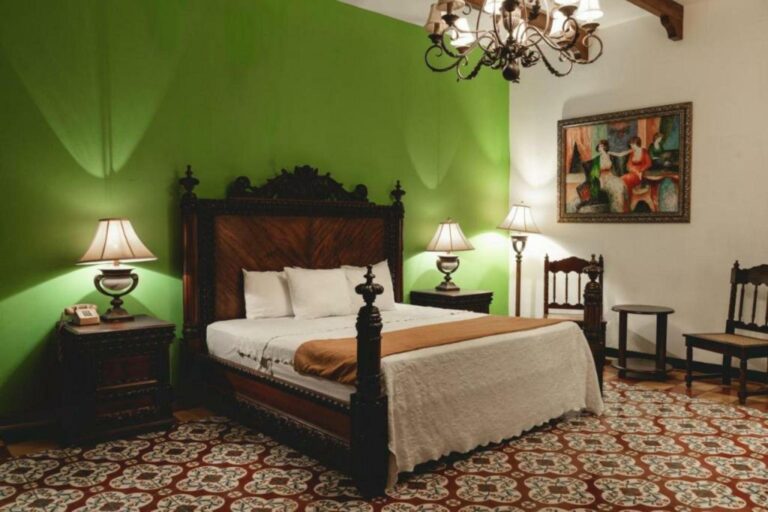 Hotel La Gran Francia - photo 3